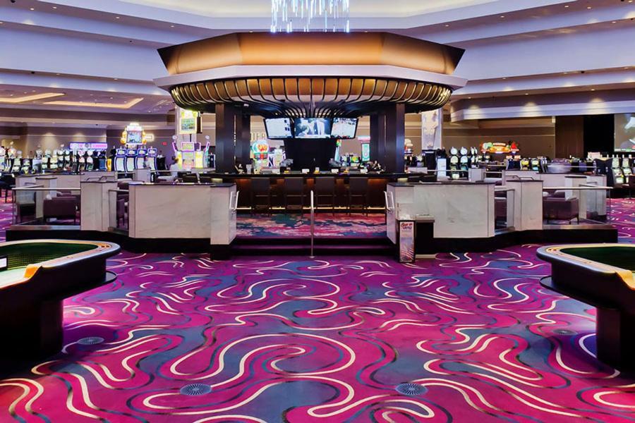 Riverside Casino & Golf Resort Екстериор снимка